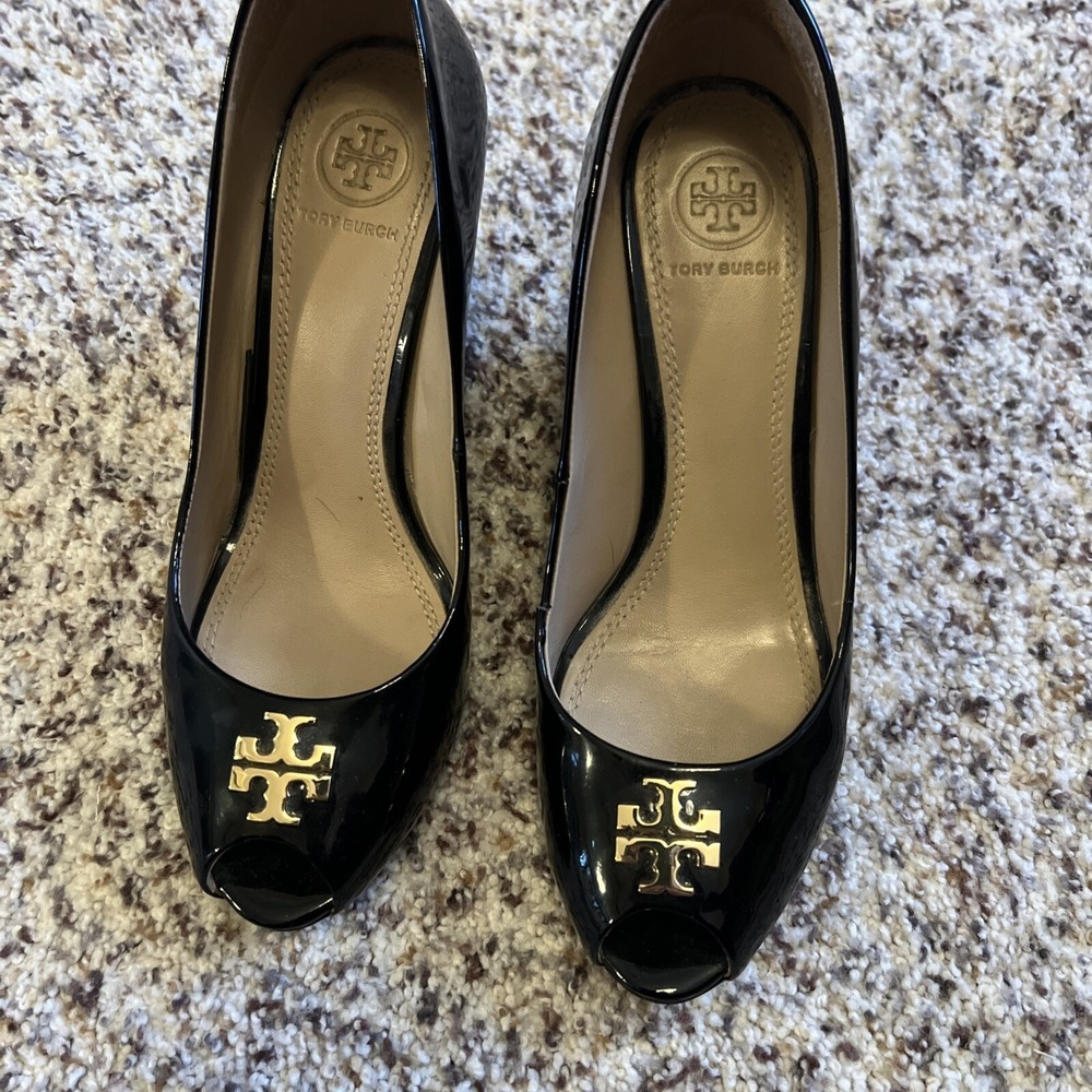 Tory Burch Wedged Open‎ Toe Shoes Sz 7.5 Black 3.5" Heel Leather Upper & Lining